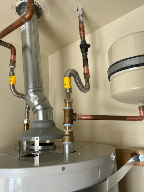 Water heater installation and plumbing repair in Whitesboro